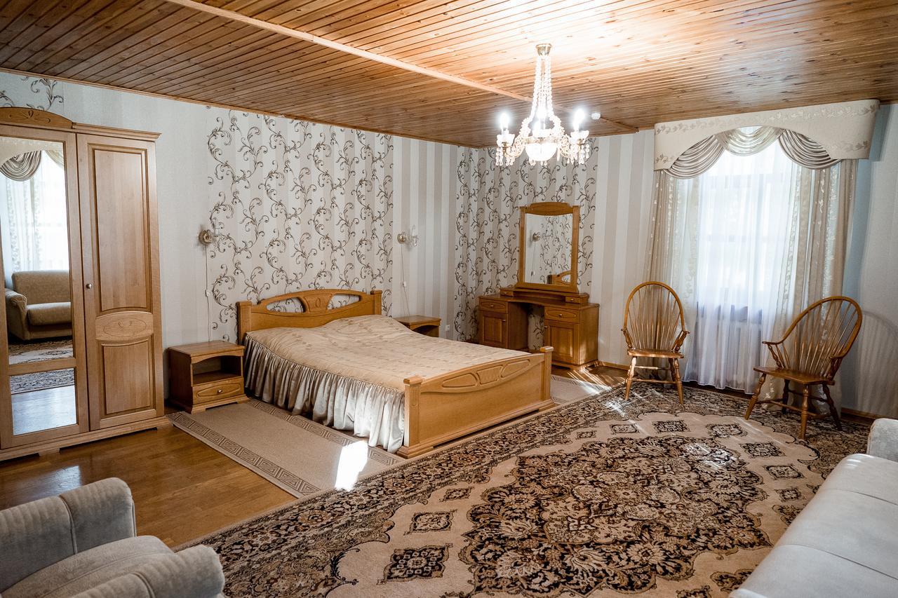 Belovezhskaya Pushcha Hotel Complex Zharkovshina Екстериор снимка