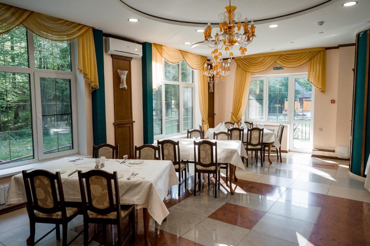 Belovezhskaya Pushcha Hotel Complex Zharkovshina Екстериор снимка