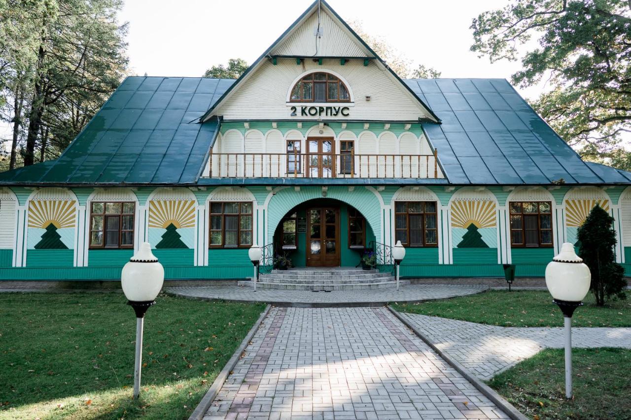 Belovezhskaya Pushcha Hotel Complex Zharkovshina Екстериор снимка